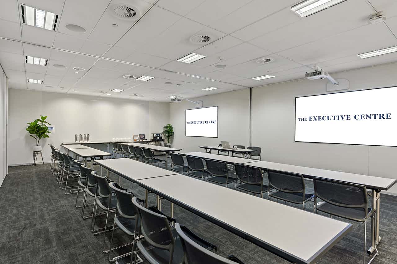 Meeting Room 26EF, The Executive Centre, 1 Bligh Street